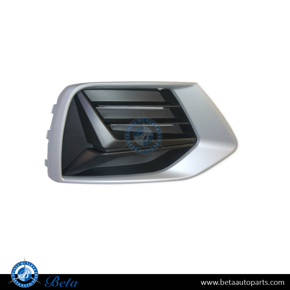 Right Side Front Bumper Upper Grille with Chrome for Audi Q3 2019-Up models, Part Number 83A807672 Right Side Front Bumper Upper Grille with Chrome for Audi Q3 2019-Up models, Part Number 83A807672